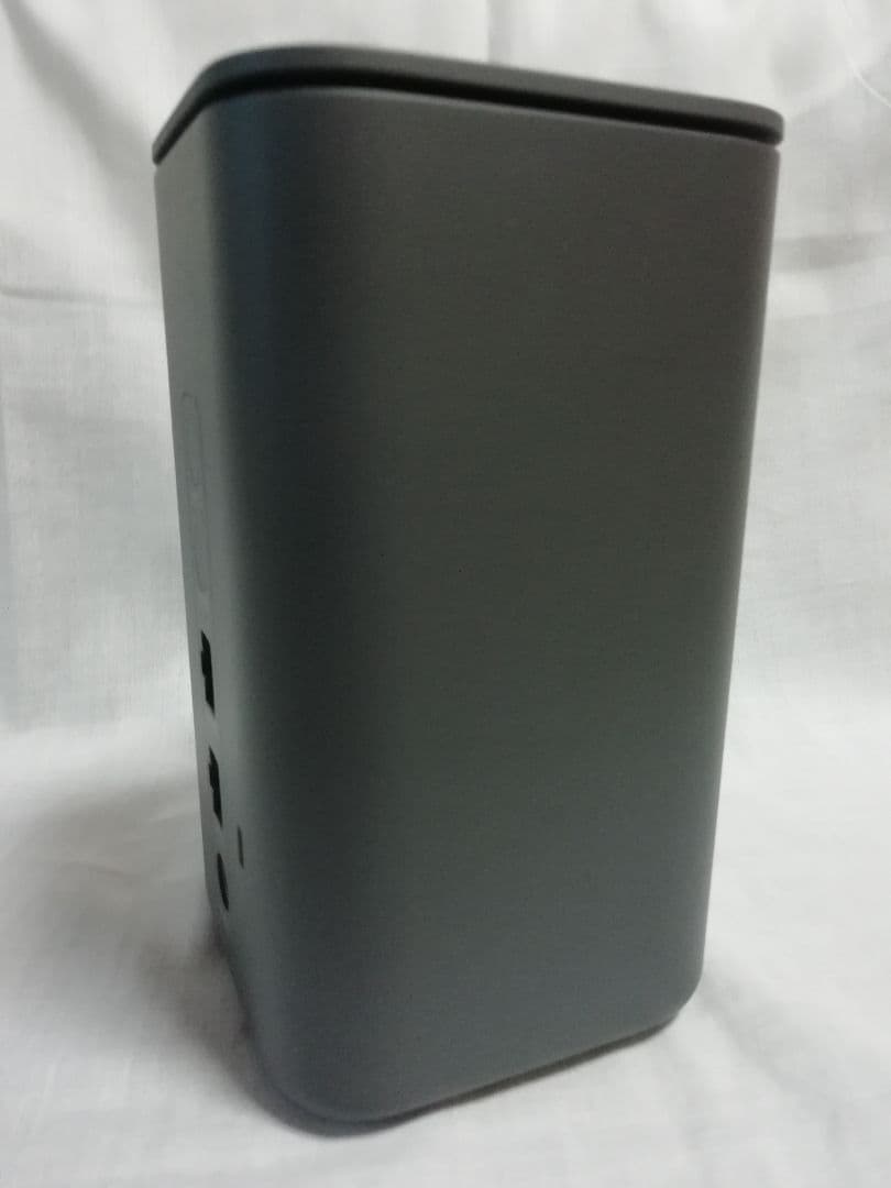 ドコモ  5G HR02 ホームルーター 楽天モバイルAPN設定済