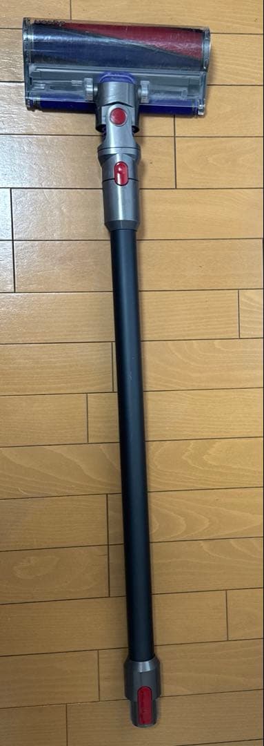 ダイソン Dyson Cyclone V10 Fluffy本体➕パーツ➕スタンド