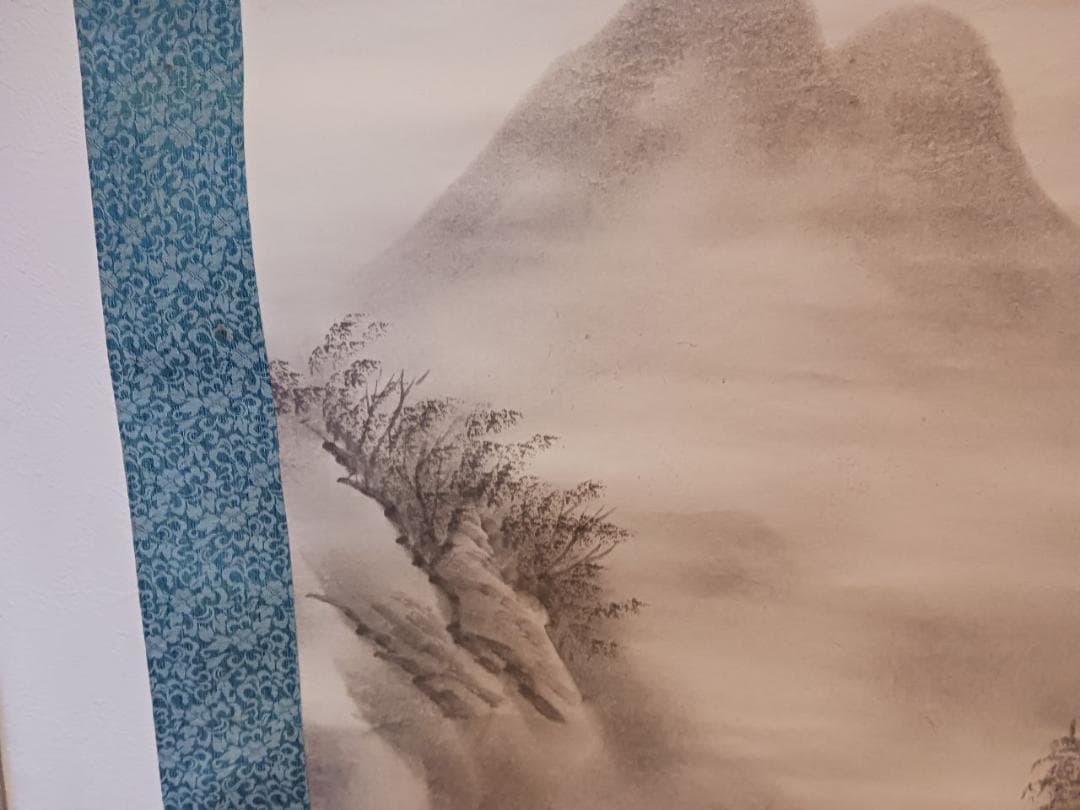 水墨山水画 掛軸 山村風景 滝図 和室床の間