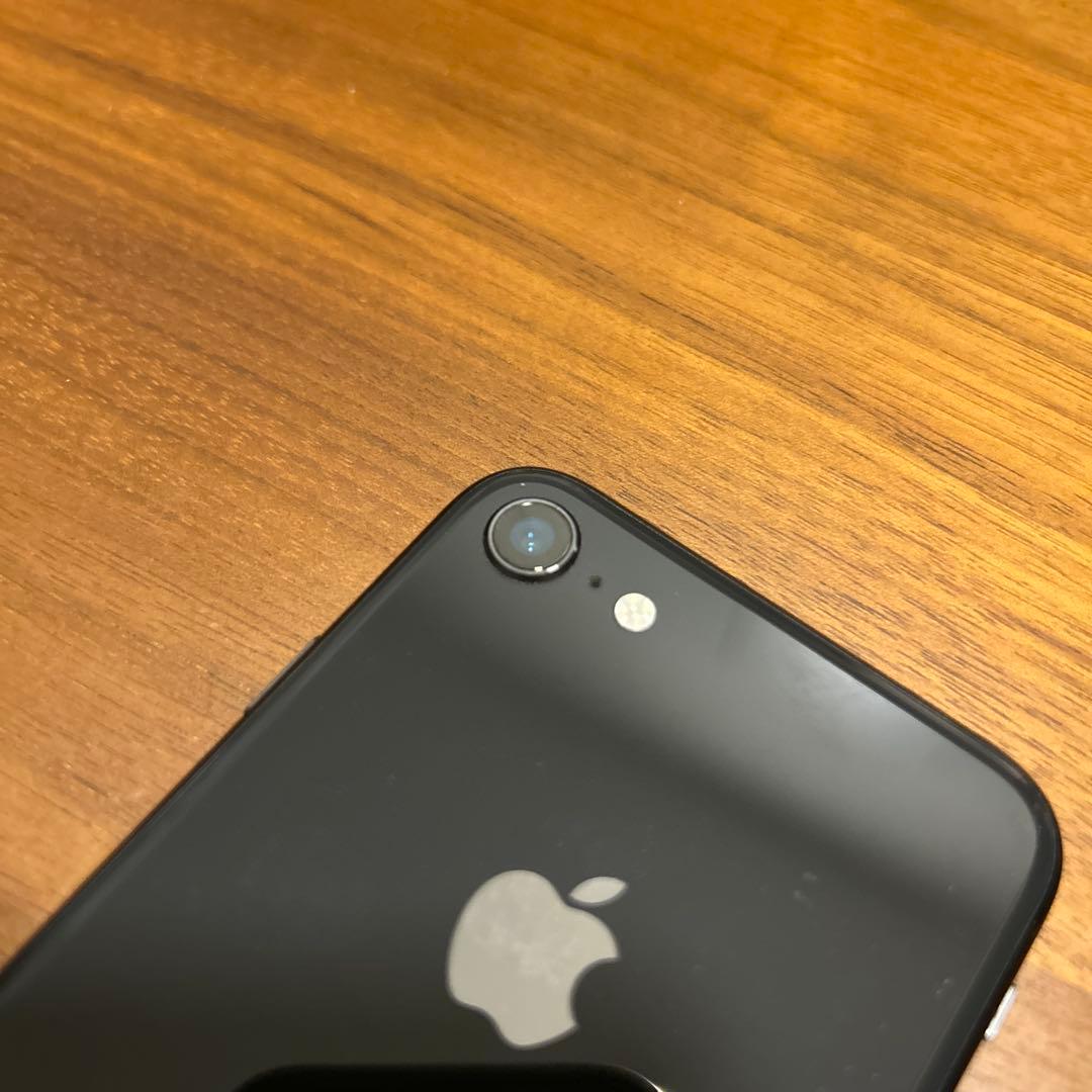 iPhone ブラック 本体