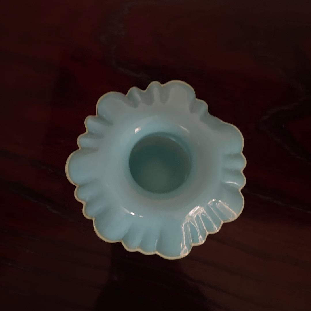 Fenton ヴィンテージ オパールセント フリル花瓶 ミルクガラス