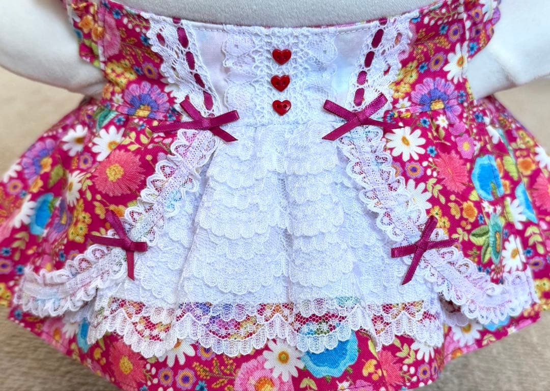 ラボット服　ロリータ風　濃いピンク　LOVOT ラボットハンドメイド