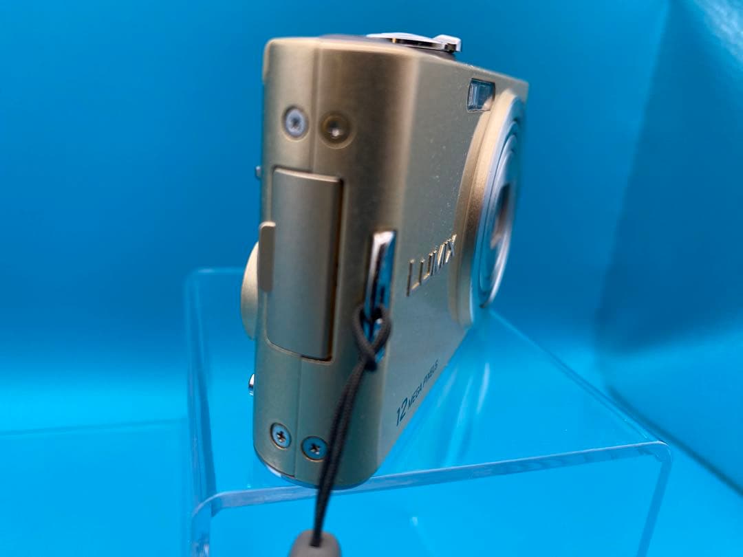 128-4 パナソニック DMC-FX60