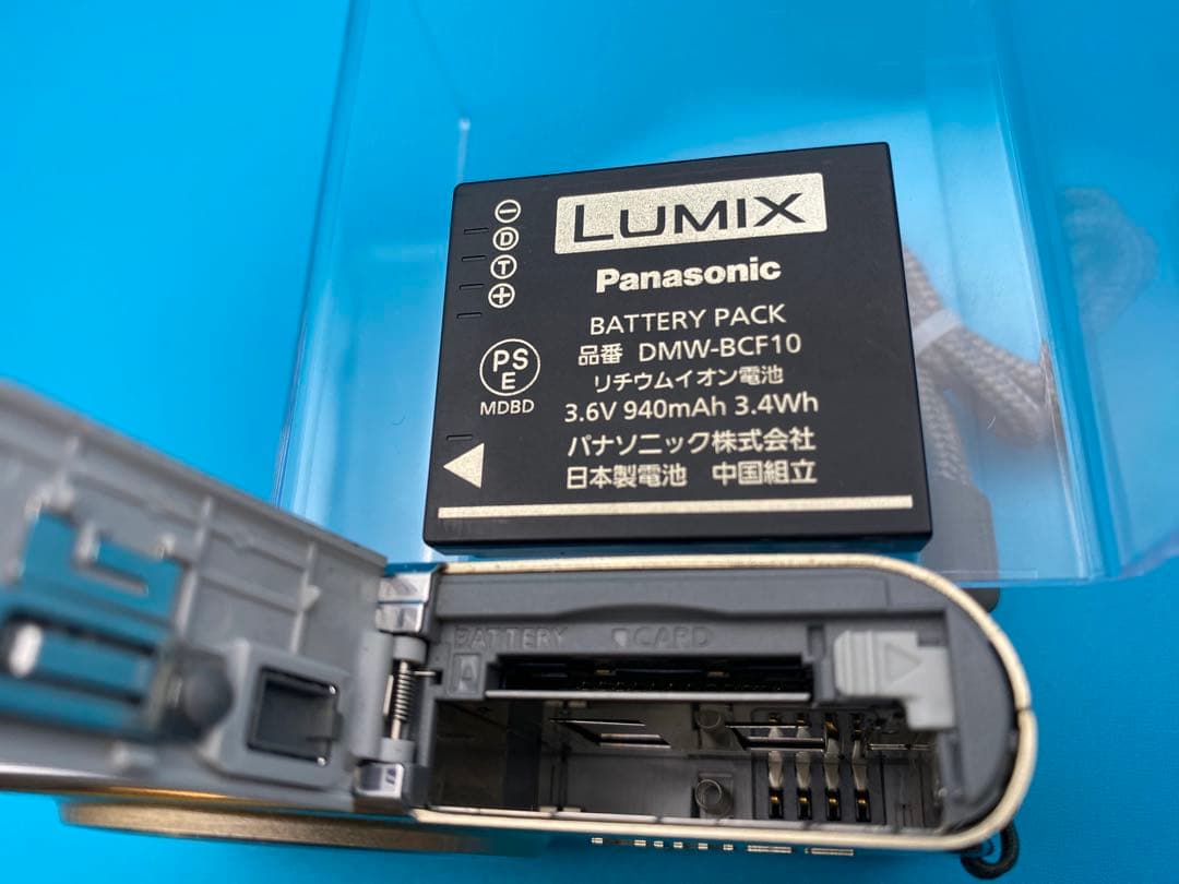 128-4 パナソニック DMC-FX60