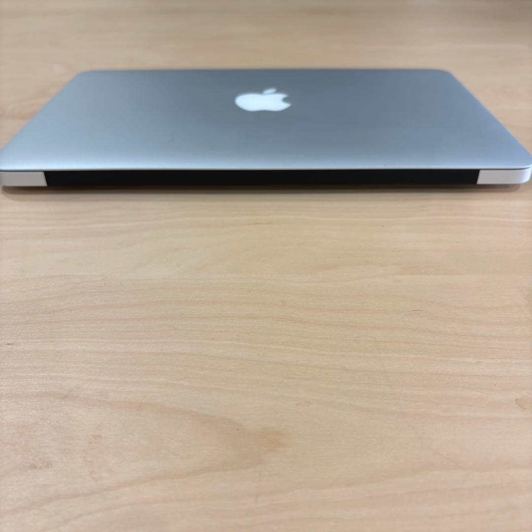 MacBook Air 11インチ Early2015 A1465