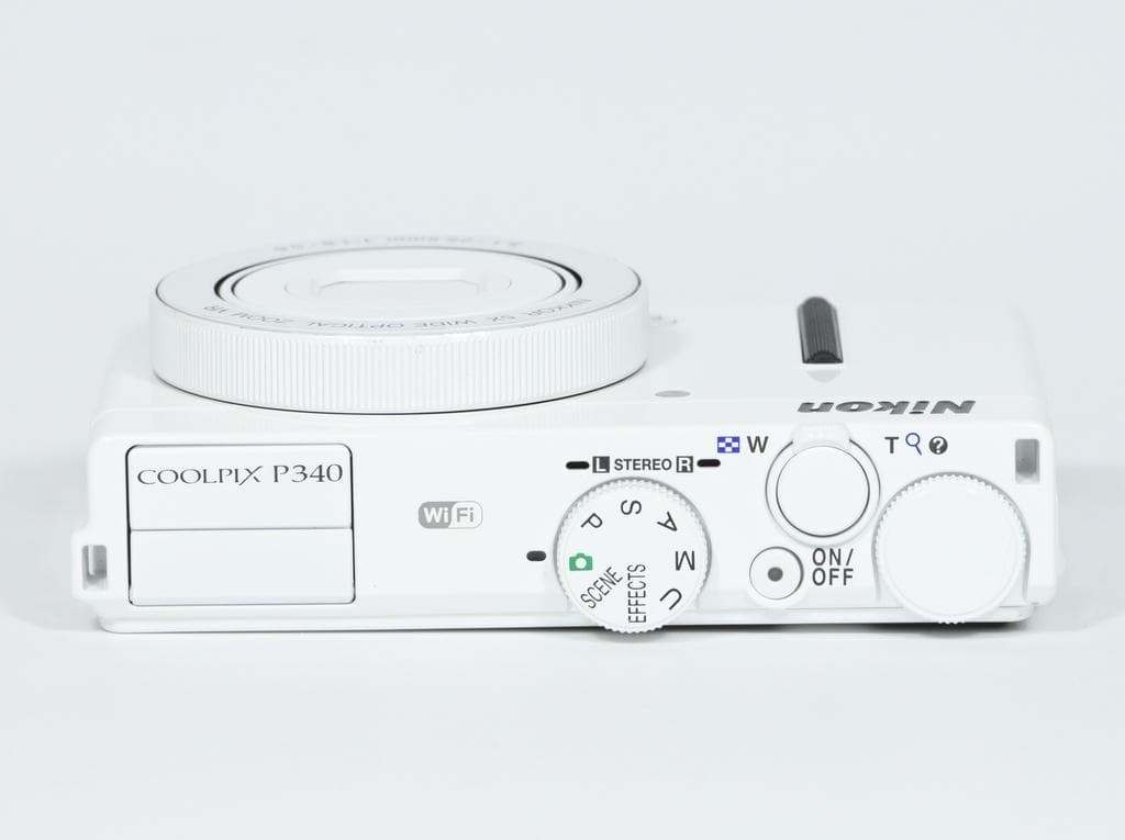 【美品】 ニコン　Nikon COOLPIX P340 ホワイト