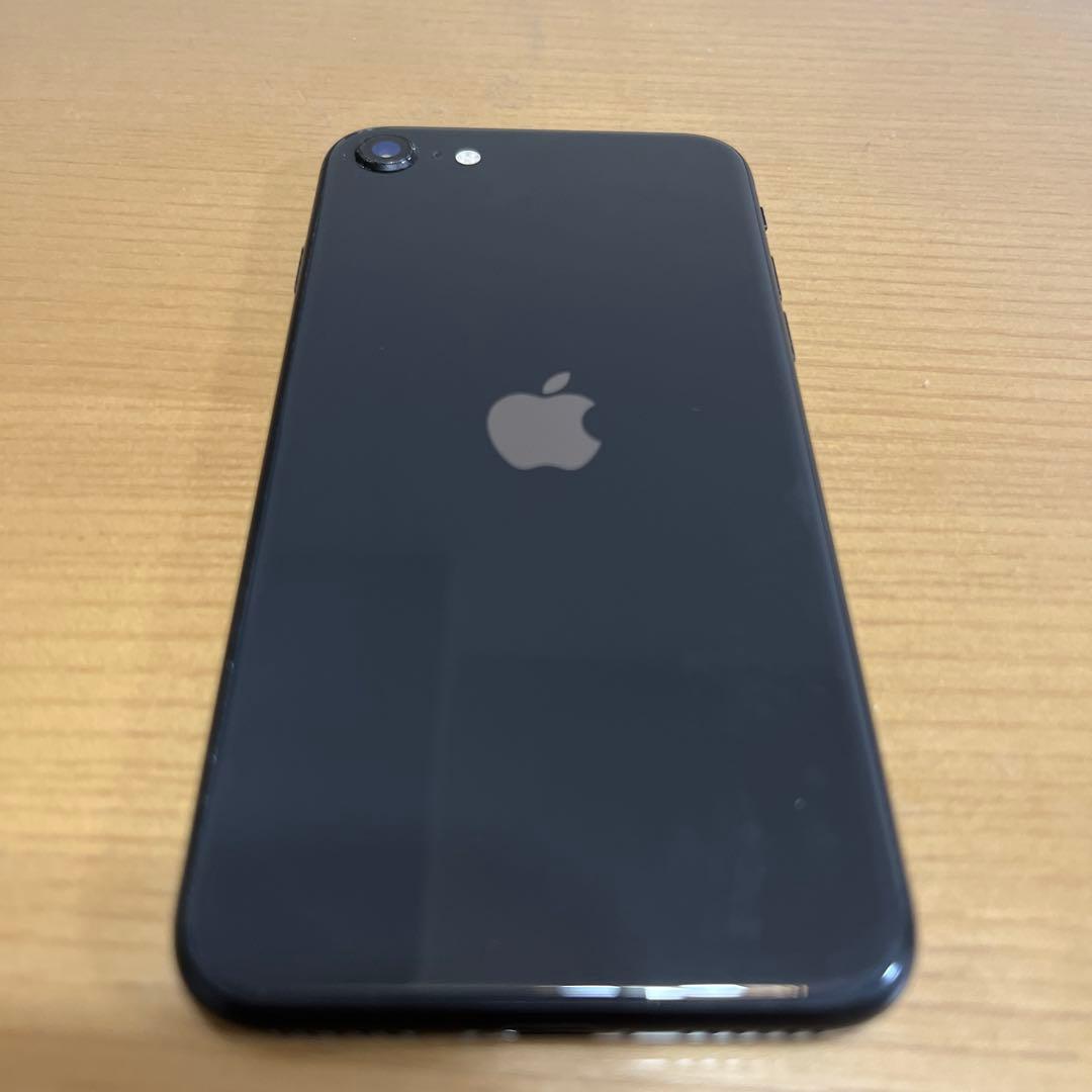 Apple iPhoneSE第2世代　64GB ブラック