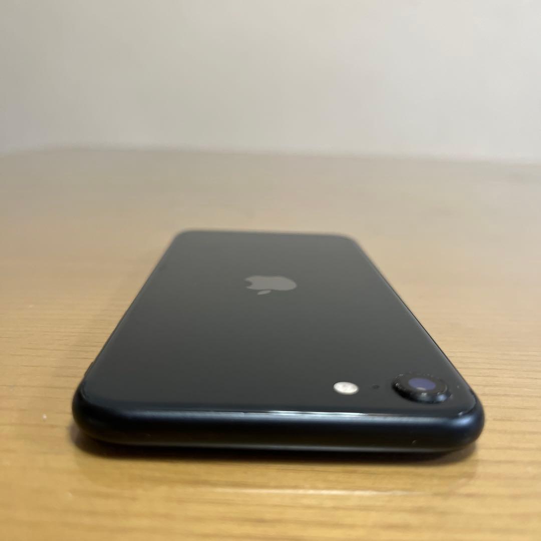 Apple iPhoneSE第2世代　64GB ブラック