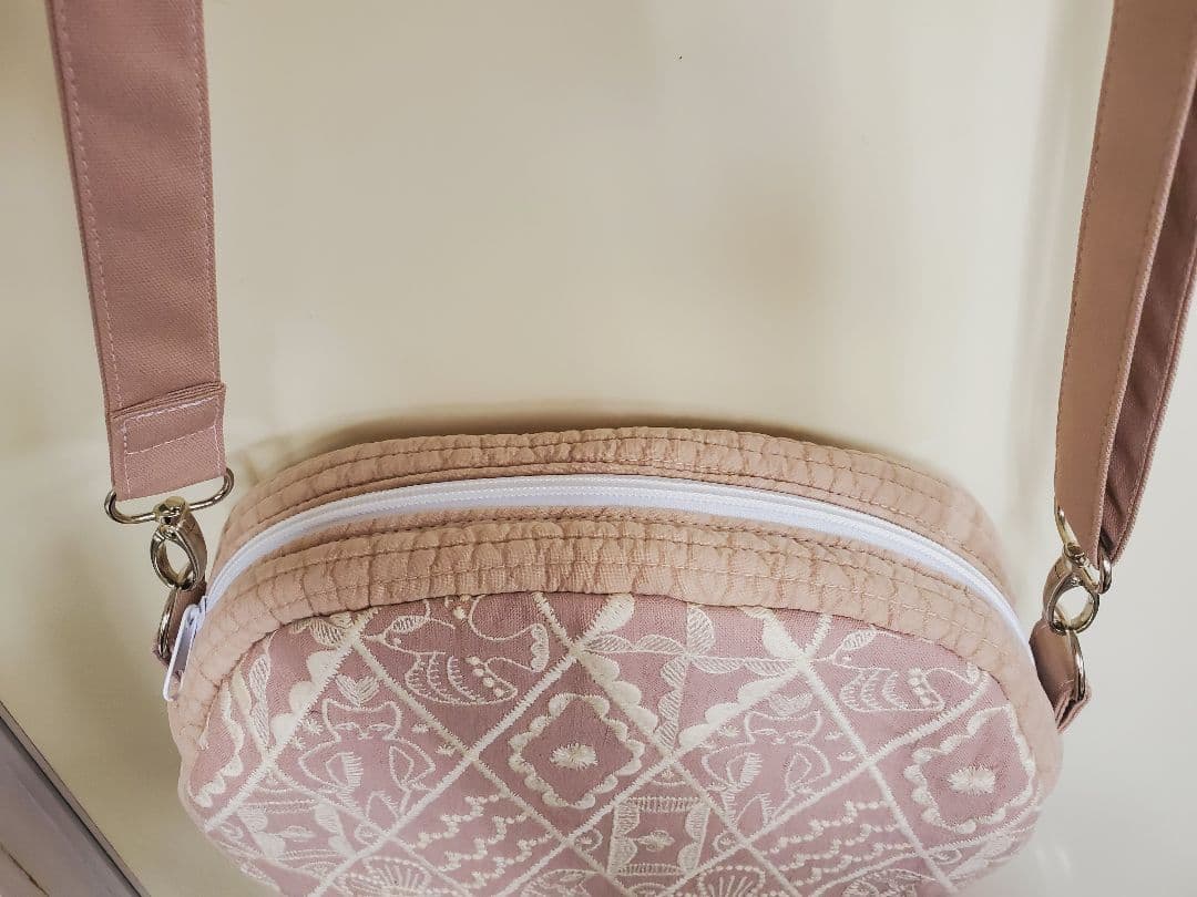 ミナペルホネンショルダーバッグ