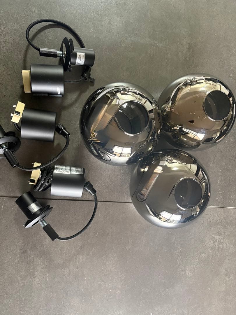 【ニトリペンダントライト】VERRE 1T (グレー)3灯セット