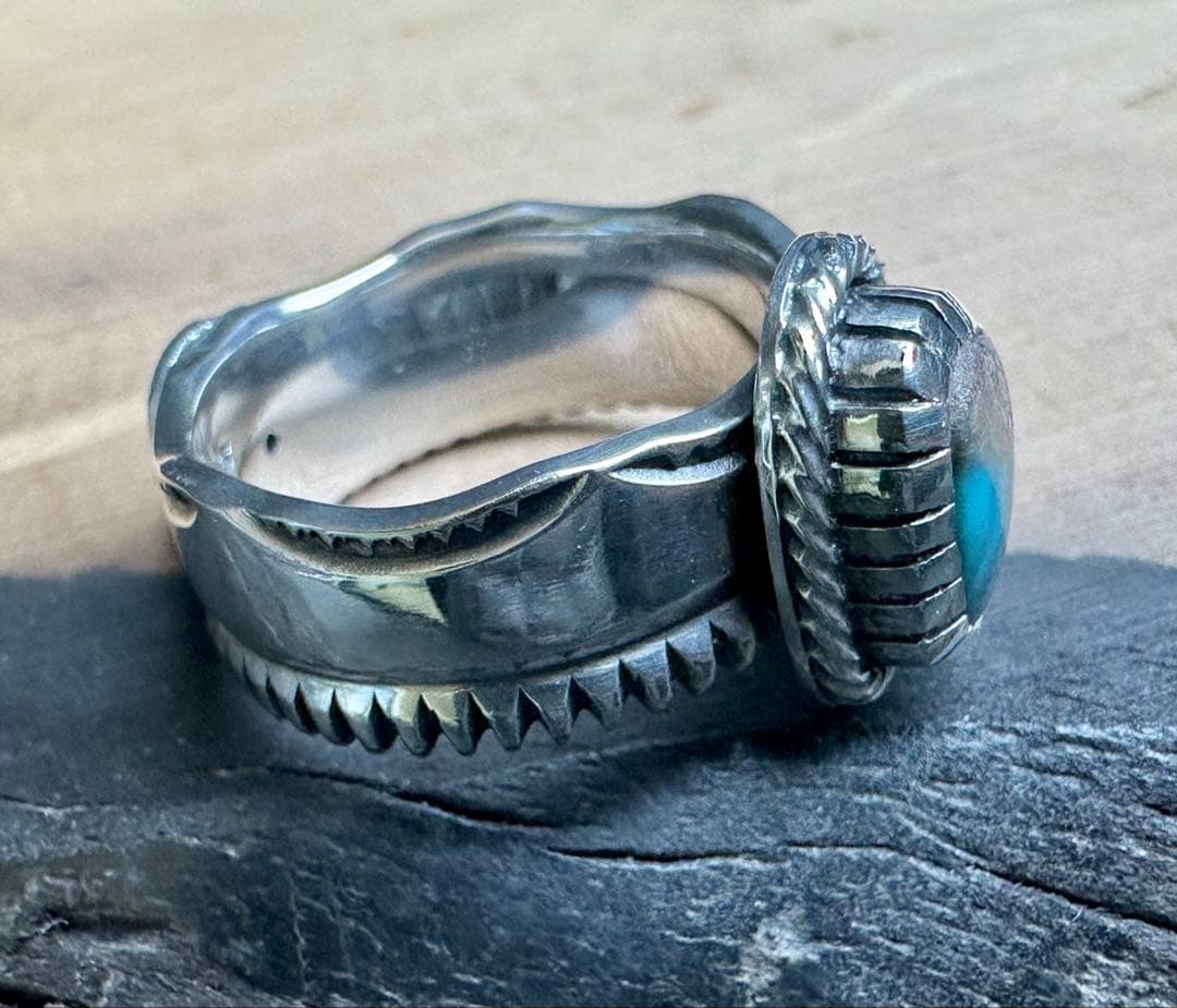 ネイティブアメリカンスタイル　オールドストック　スモーキービズビー　ハンドメイド