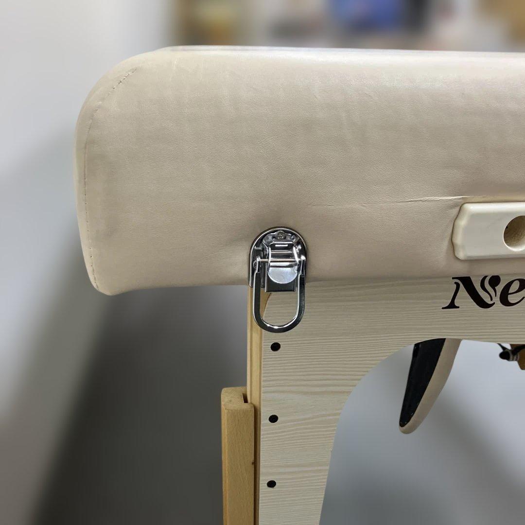 Nechura　ネチュラ　マッサージベッド　エステベッド　ベージュ