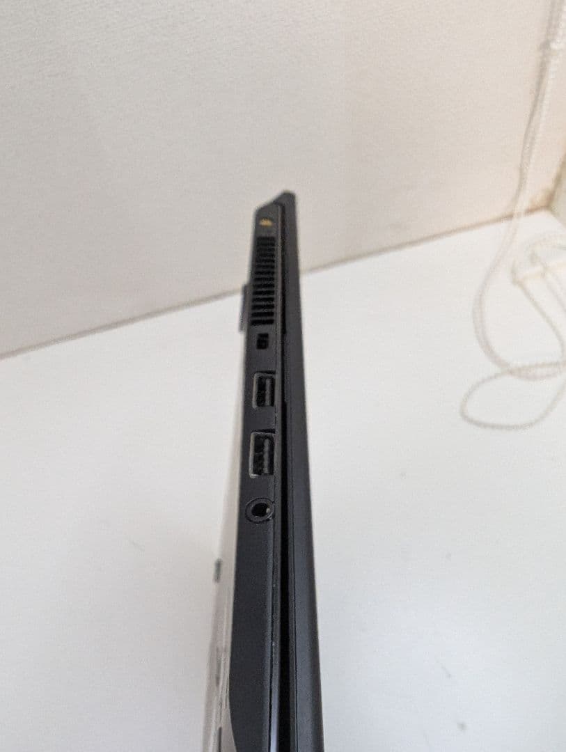 Sony VAIO 14インチ Core i5 8265U SSD256GB