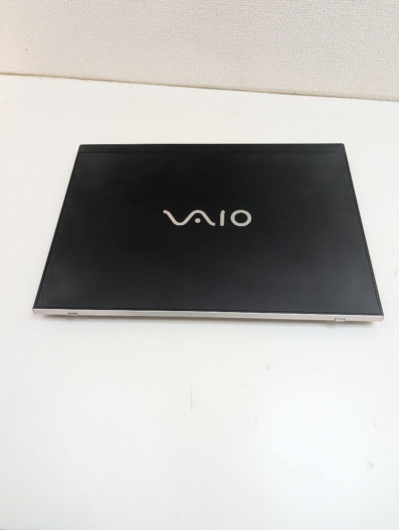 Sony VAIO 14インチ Core i5 8265U SSD256GB