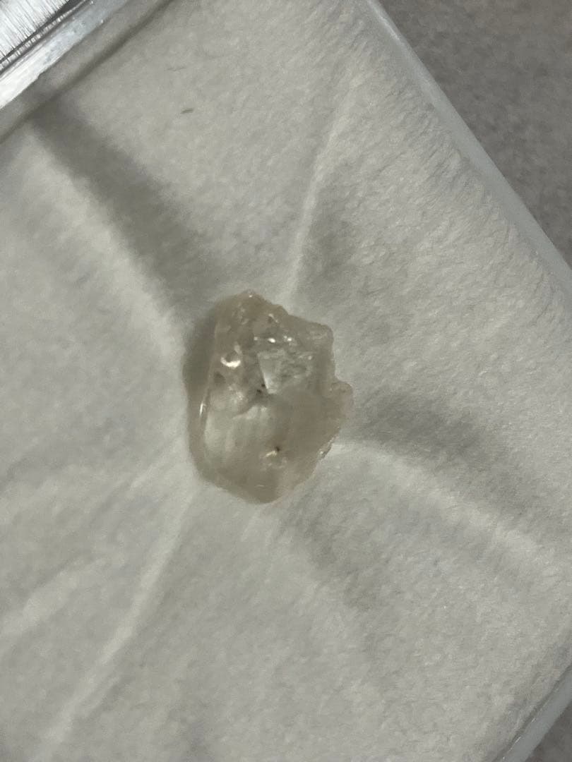 【神の石】産フェナカイト