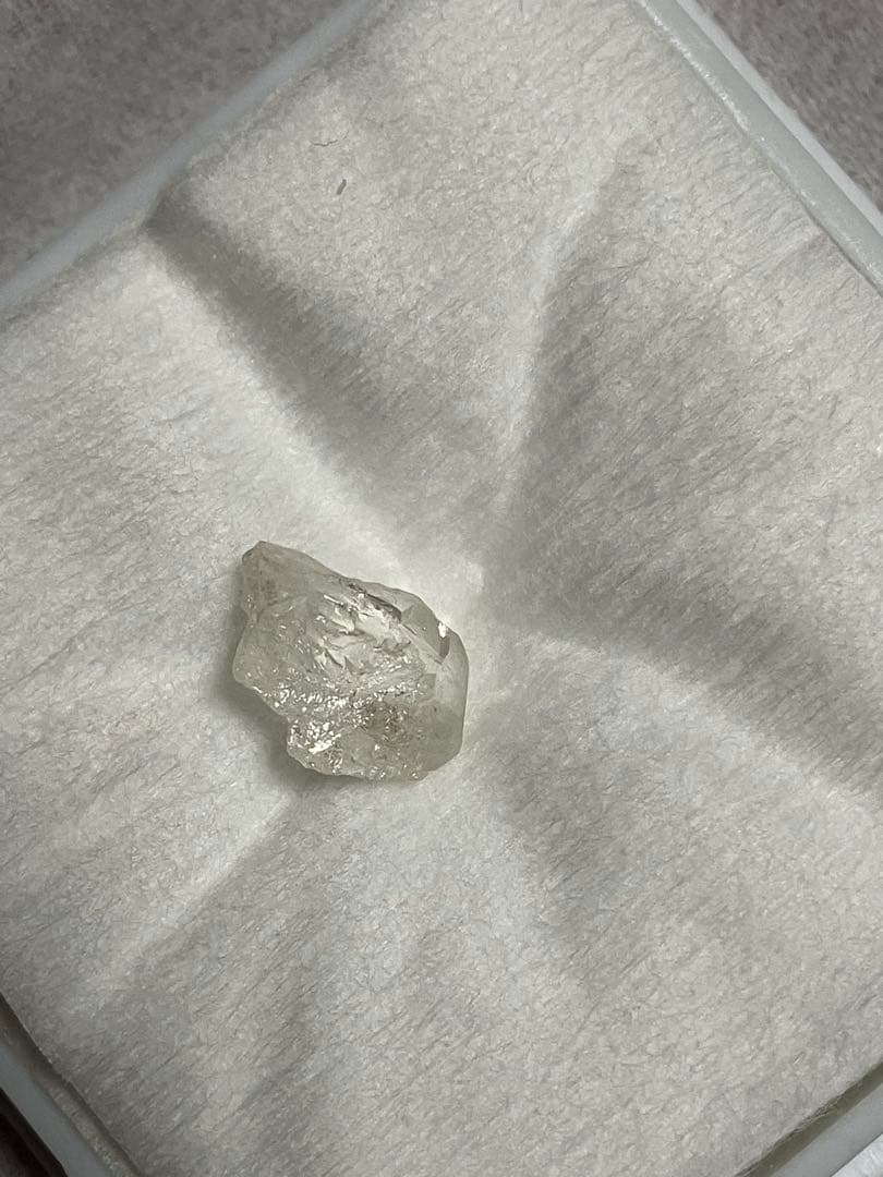 【神の石】産フェナカイト