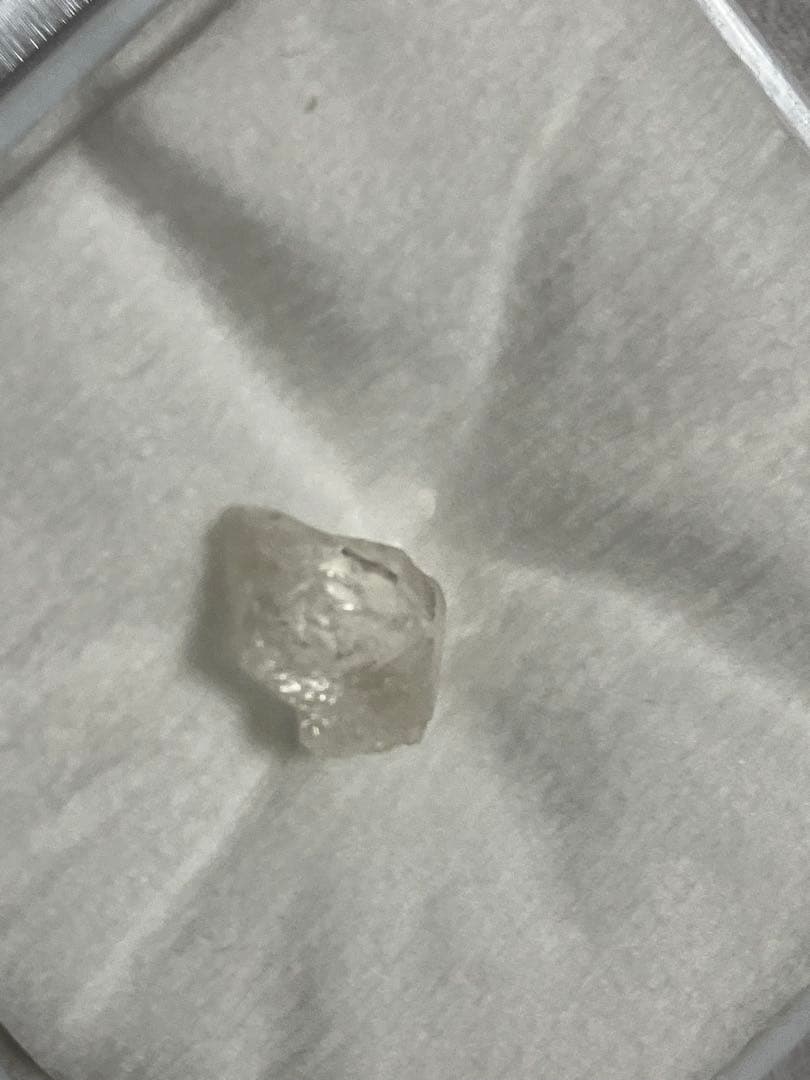 【神の石】産フェナカイト