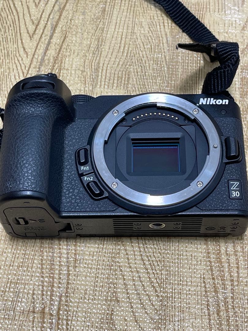 Nikon Z 30 ミラーレスカメラ