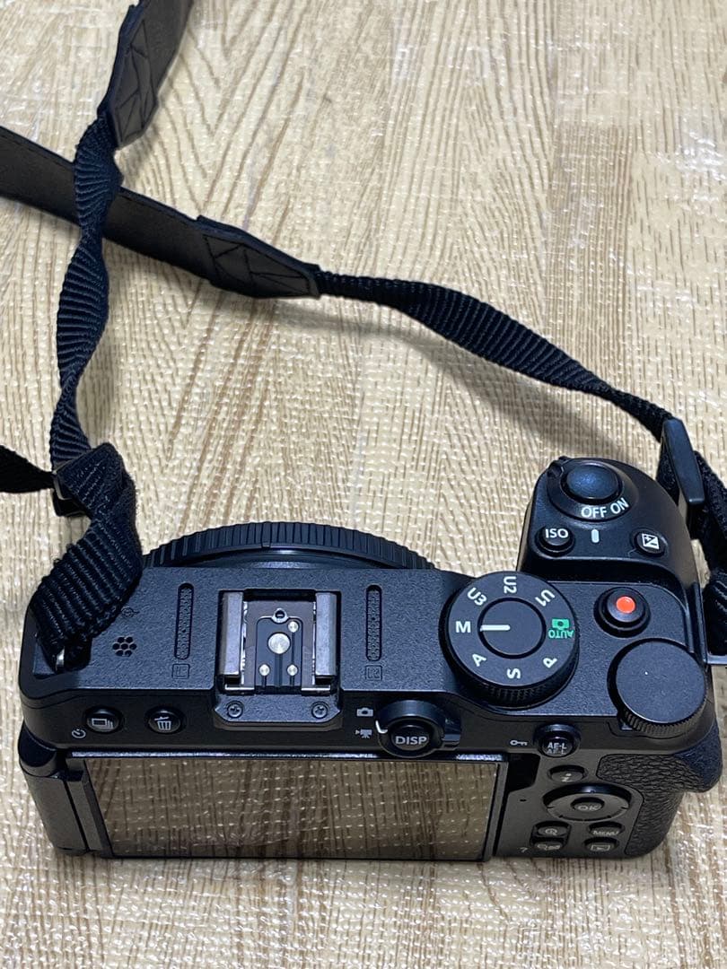 Nikon Z 30 ミラーレスカメラ