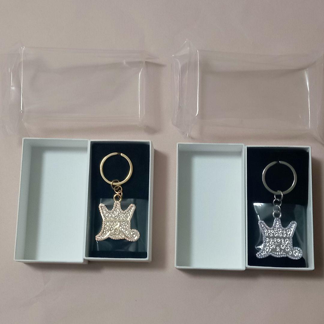 【新品未使用】スワロフスキー 嵐を旅する展覧会 キーホルダー 2個セット