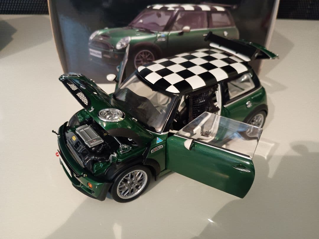 京商 ミニ・クーパーS ジョンクーパーワークス JCW 1/18