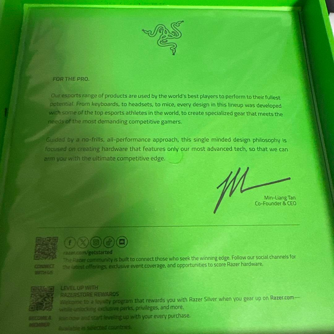 Razer DeathAdder V4 Pro ワイヤレスマウス