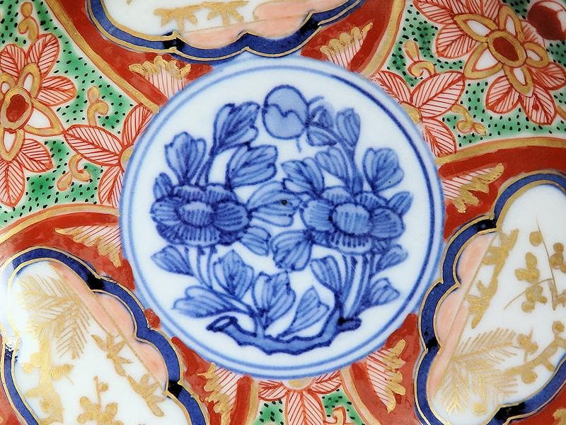 大聖寺伊万里　金襴手　窓絵　松竹梅に牡丹の図　４寸皿　３枚　D640AS-CEi