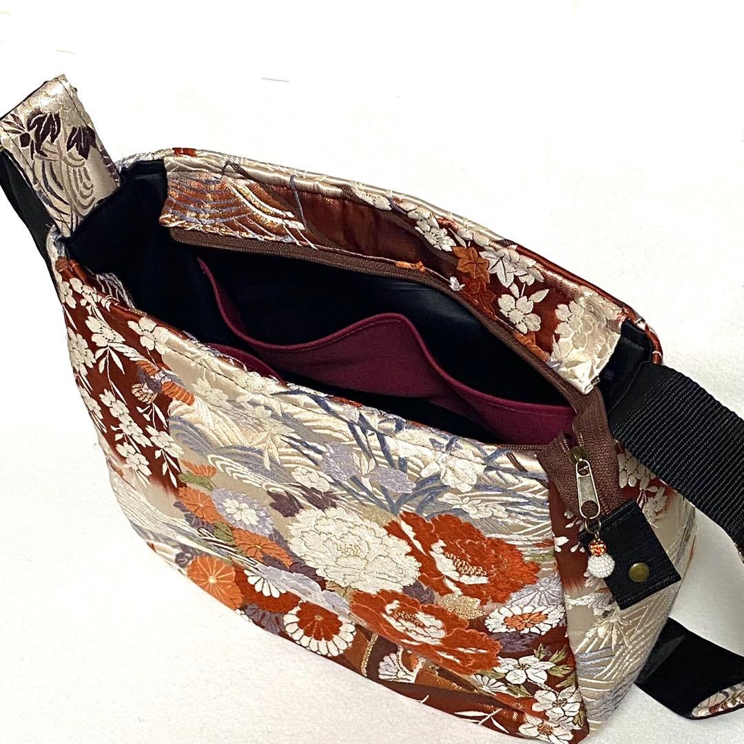 347 帯リメイク　牡丹のふっくらショルダーバッグ　匿名配送