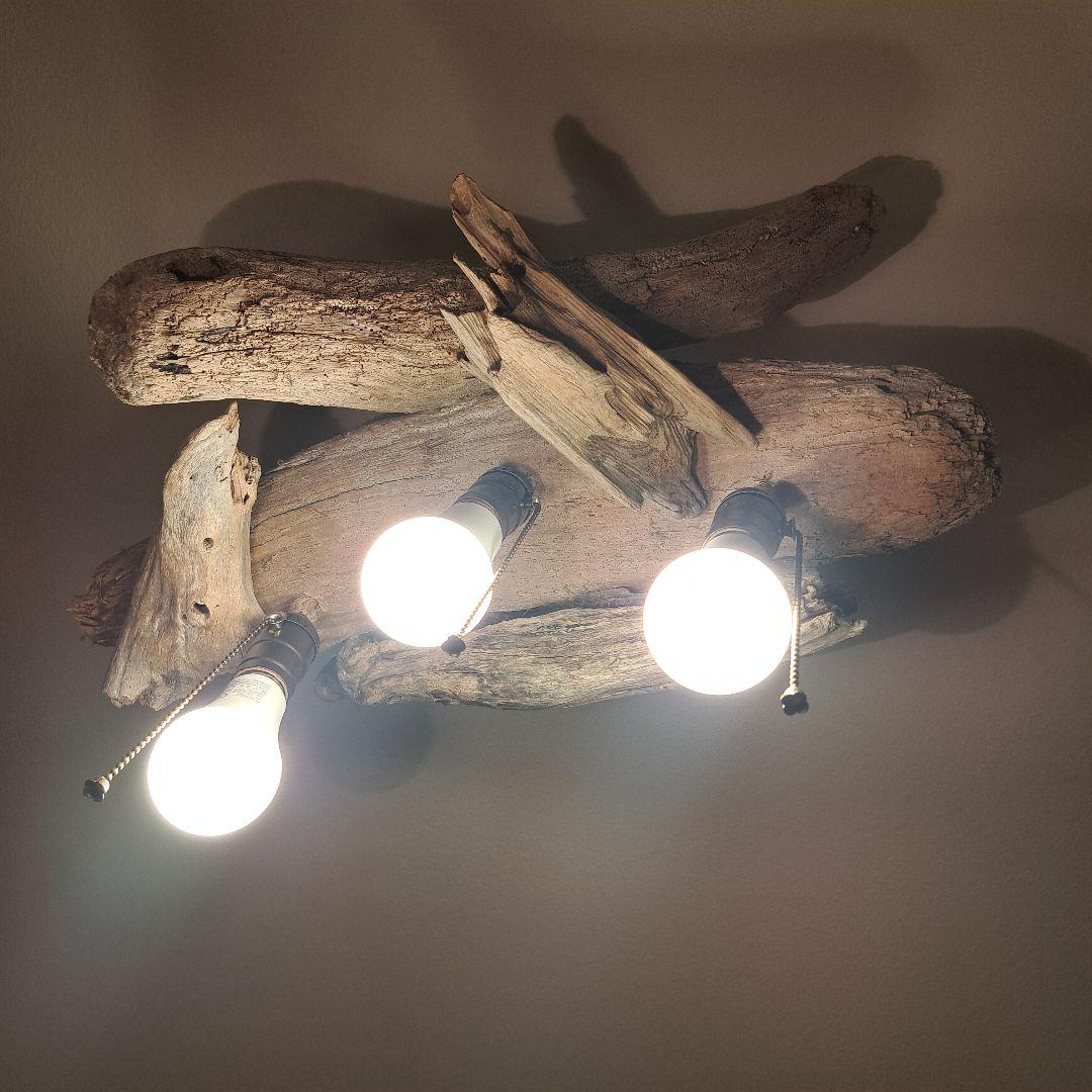 流木インテリア　LED3灯付きペンダントライト　ダイニングに最適です
