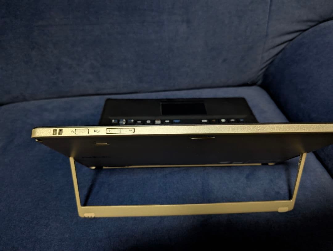 NEC Windowsタブレット 付属キーボード・スタンド付き