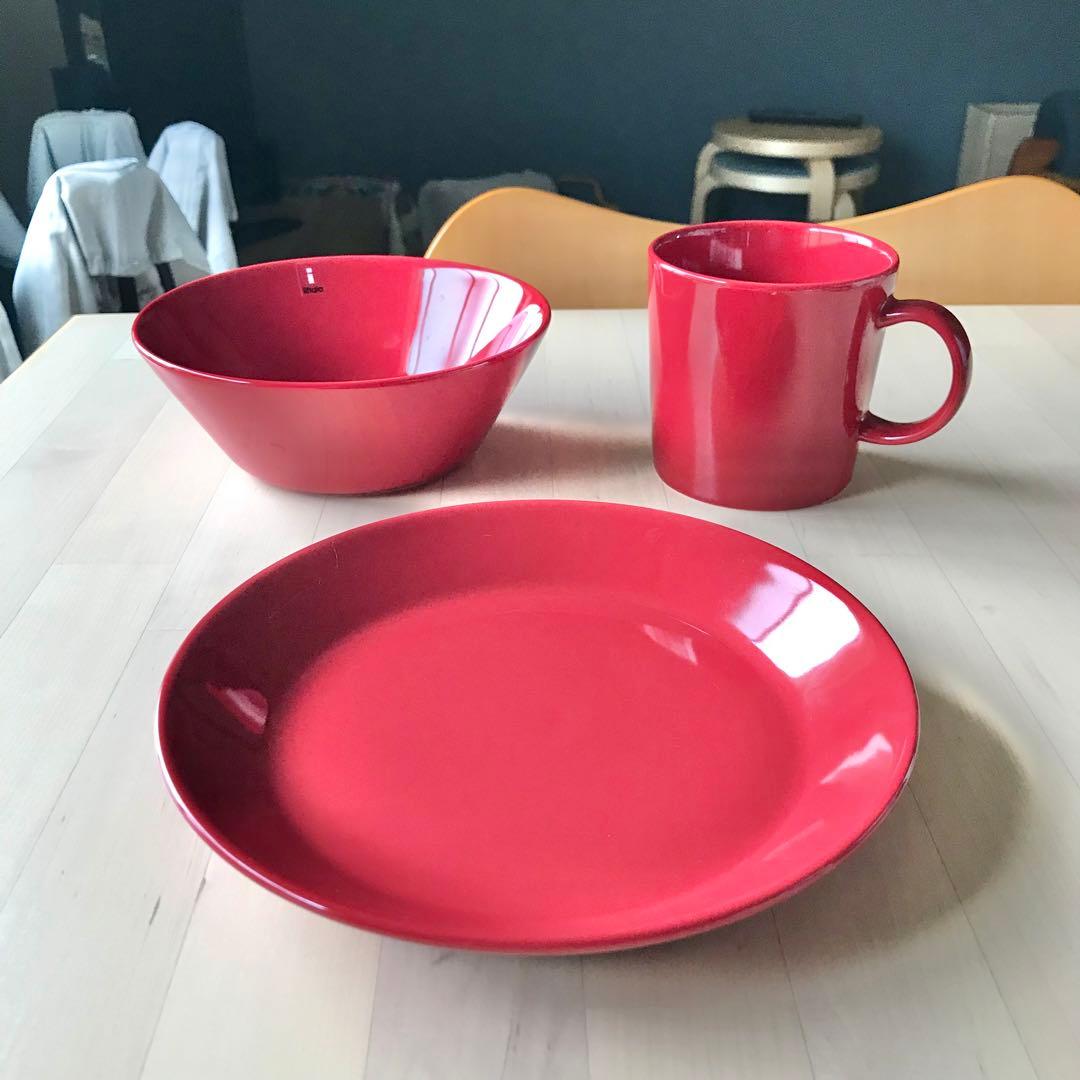 イッタラ　ティーマ　レッド　プレート　17cm　ボウル　マグカップ　3点　セット