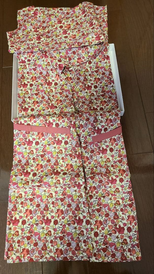 LIBRTY LICIE 花柄 割烹着 新品
