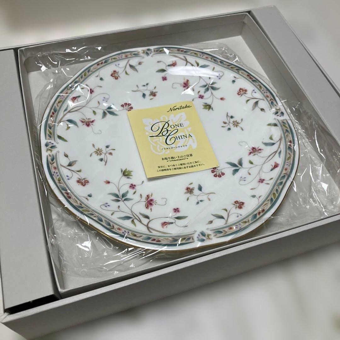 新品　NORITAKE プレート　25.5㎝×1枚　15.5㎝×5枚　花更紗　1