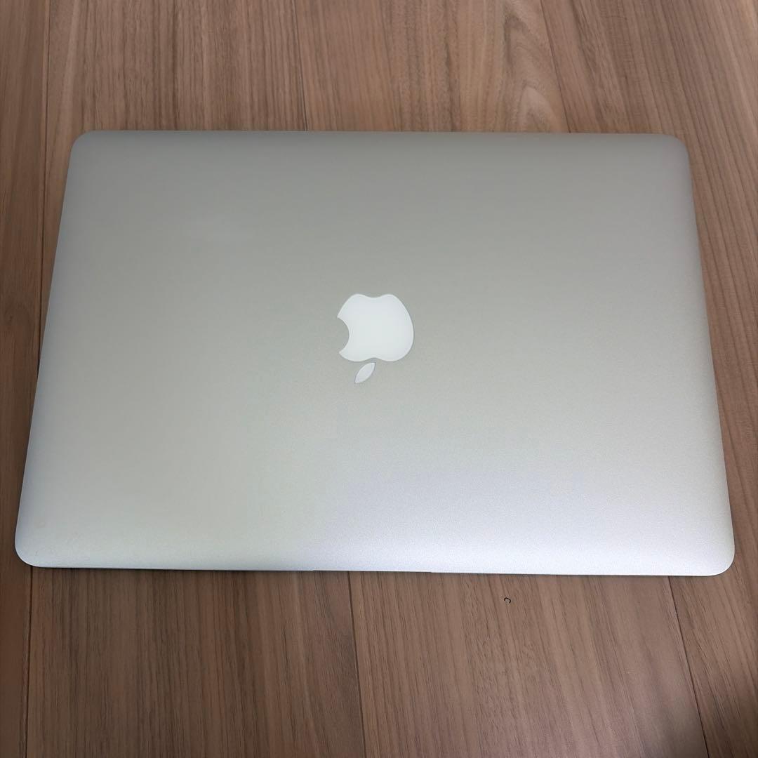 【美品】MacBook Air シルバー　13インチ