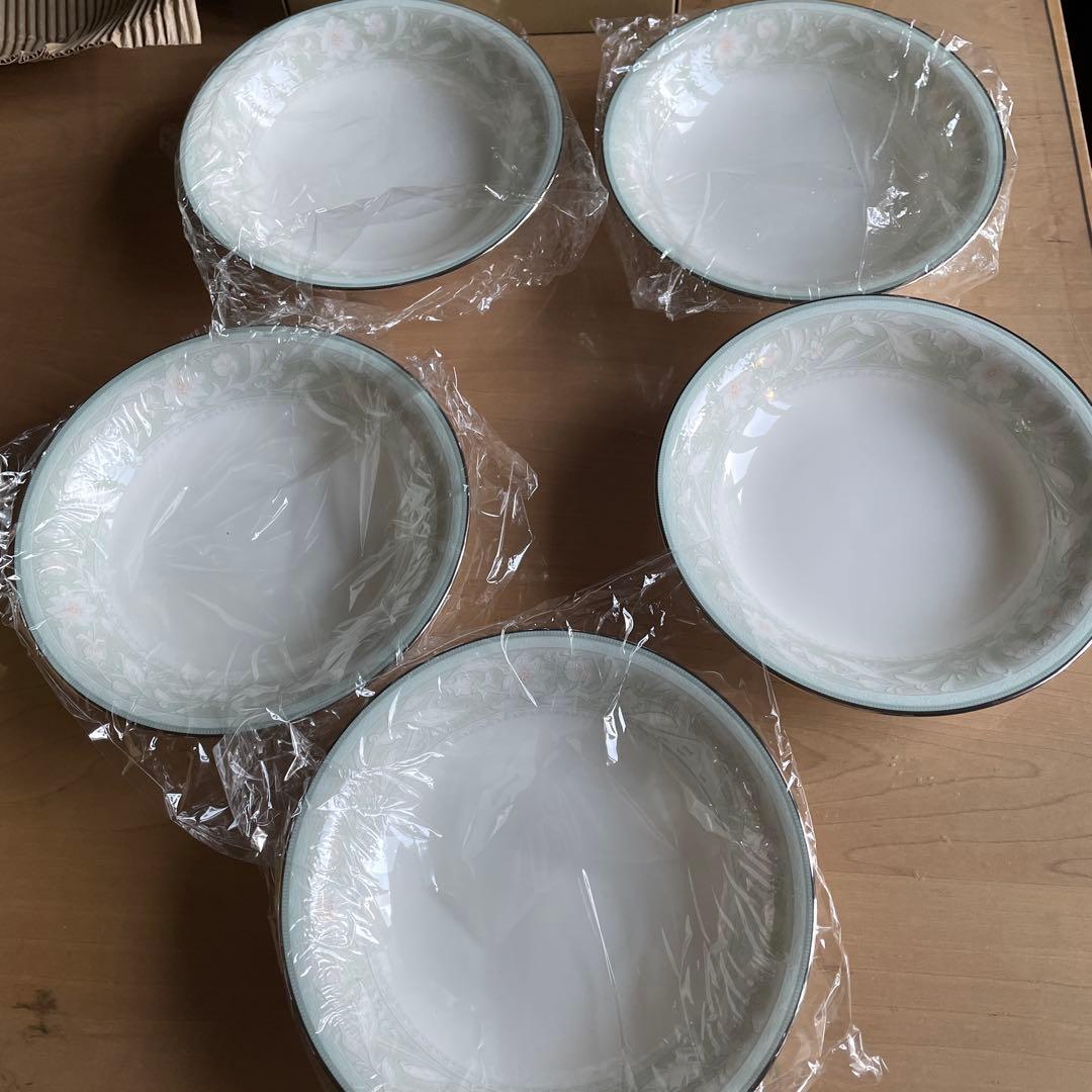 ノリタケ　ディナー皿スープ皿ケーキ皿セット