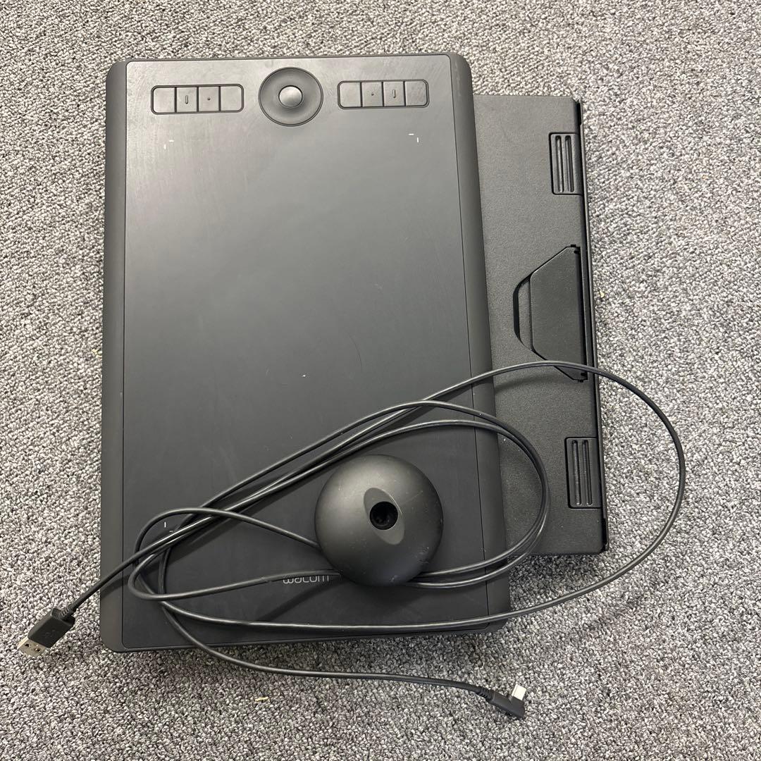 即購入可【未使用品】ワコム ペンタブM Wacom Intuos Proペンタブ