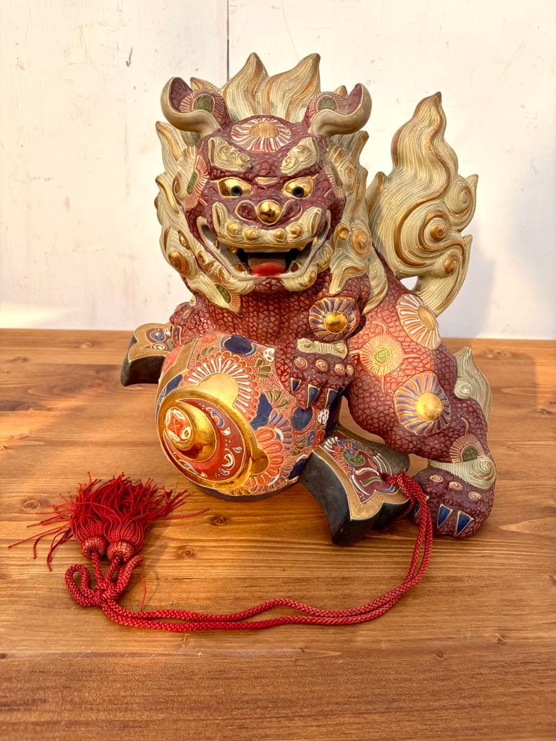 陶器製 獅子像 打ち出の小槌付き