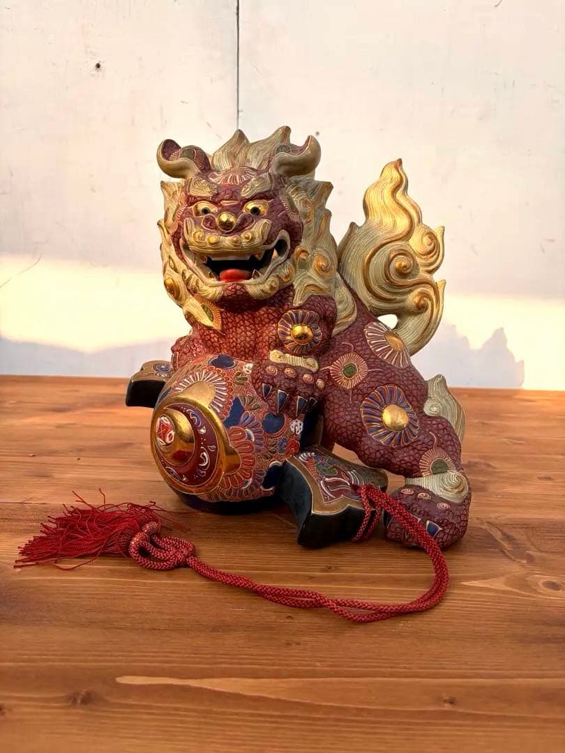 陶器製 獅子像 打ち出の小槌付き