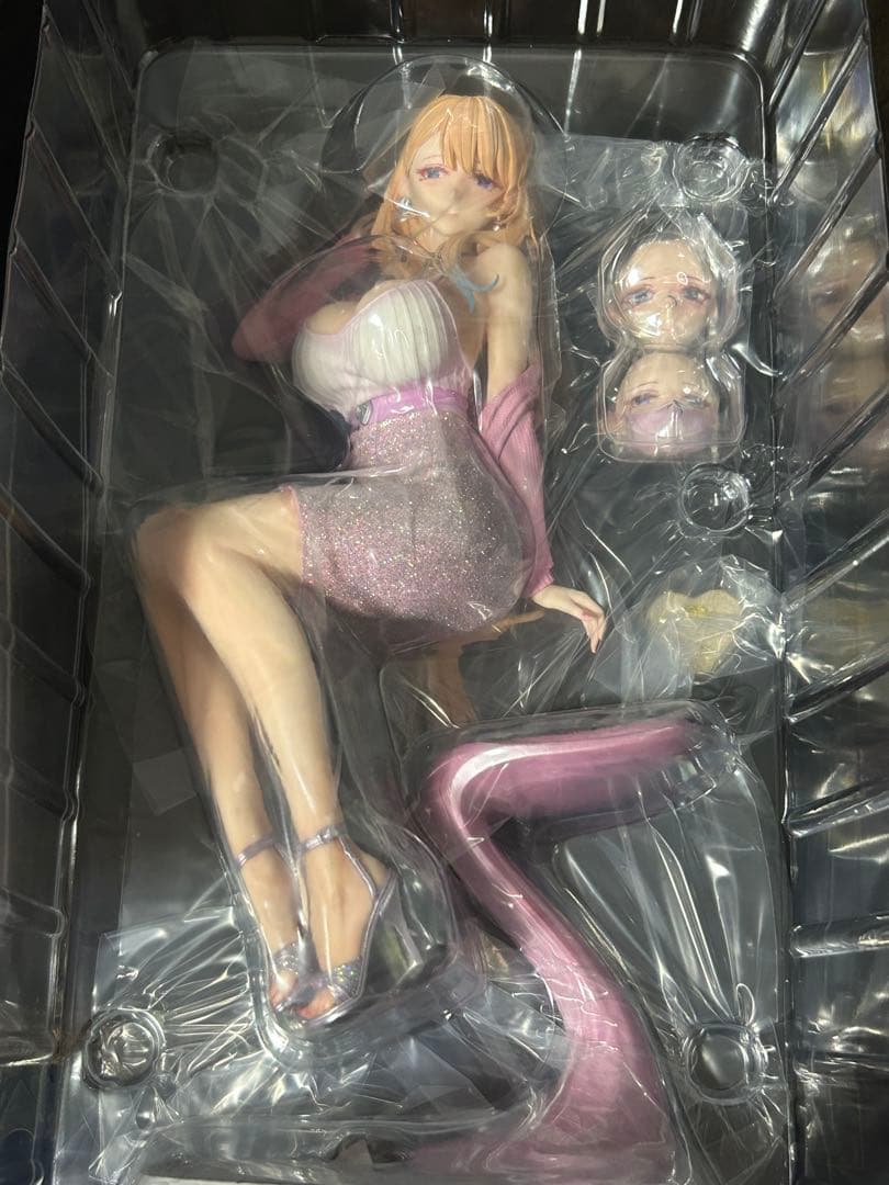 差し替え顔パーツ2種&背景タペストリー付属 家庭教師 冬山あさこ 1/6 完成品