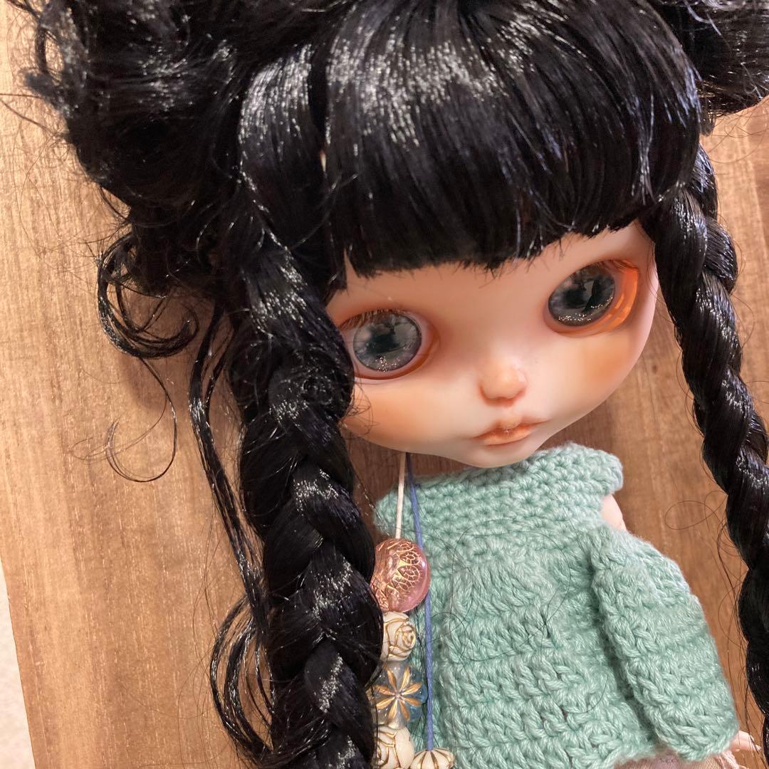 黒髪アイシードールちゃん