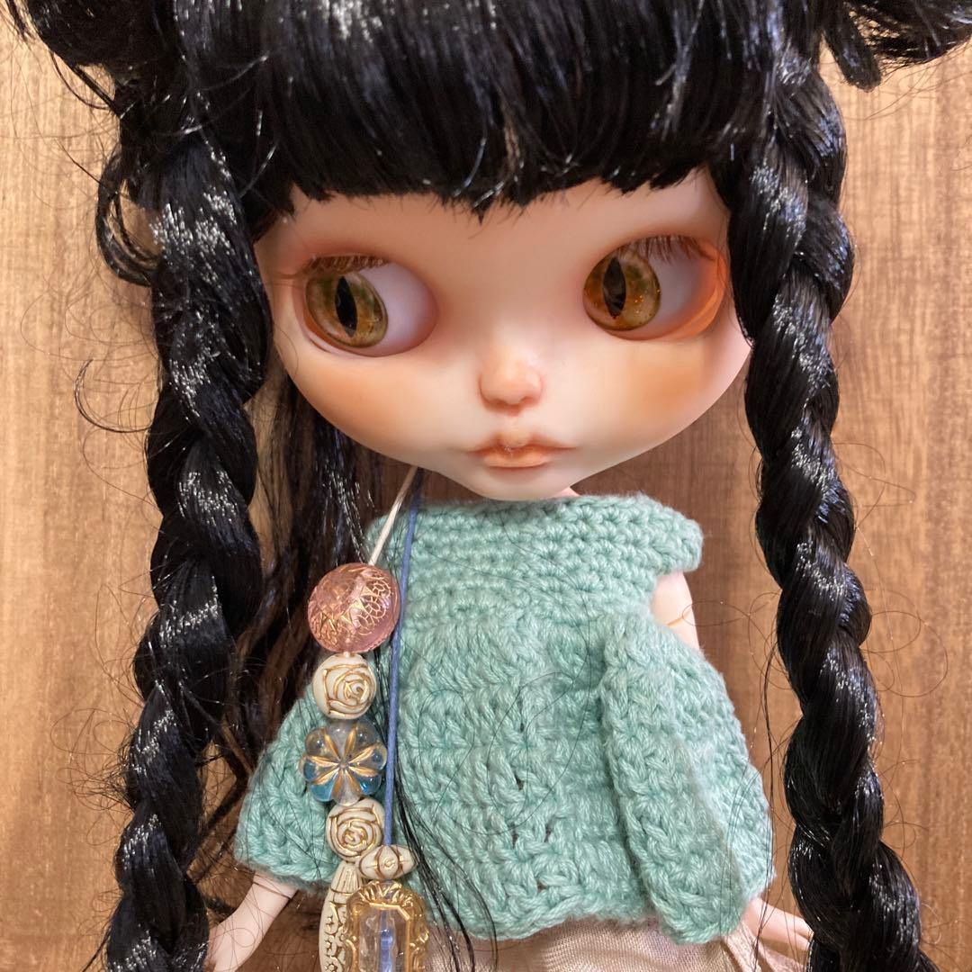 黒髪アイシードールちゃん