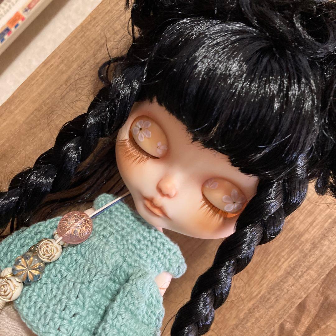 黒髪アイシードールちゃん