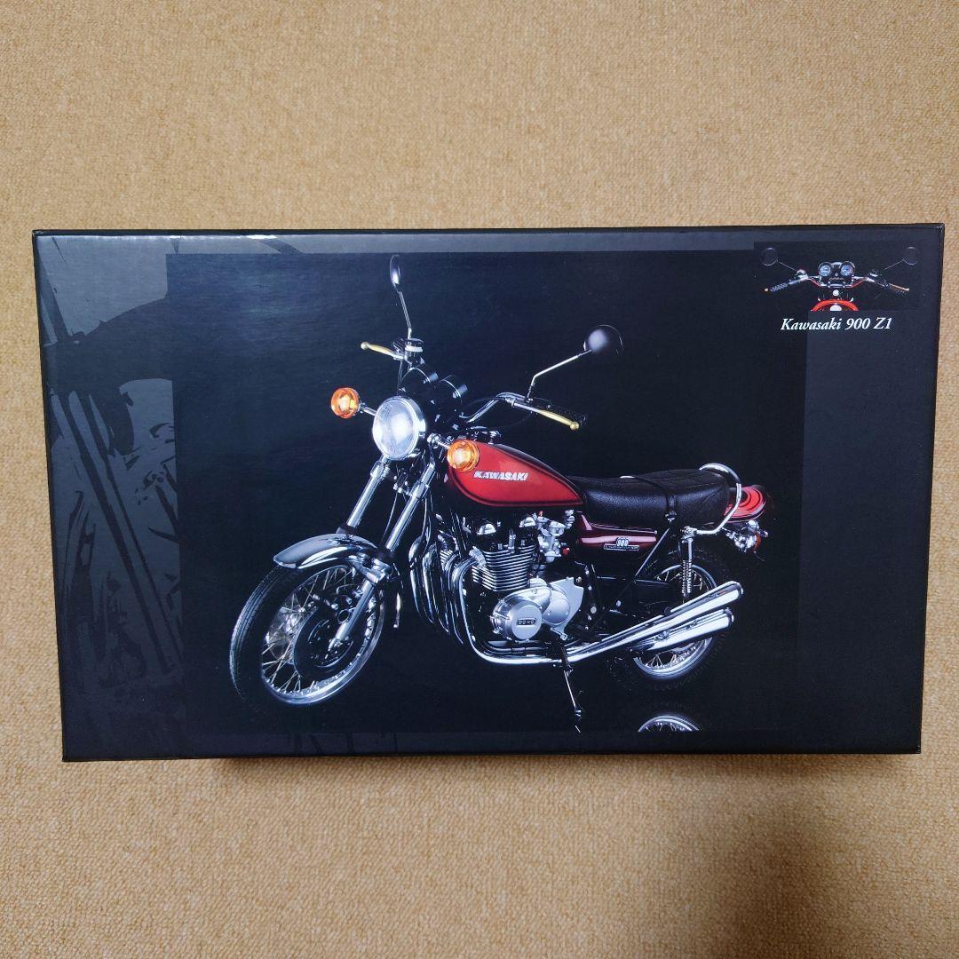 MINICHAMPS Kawasaki 900 Z1 1972 1/6 スケール