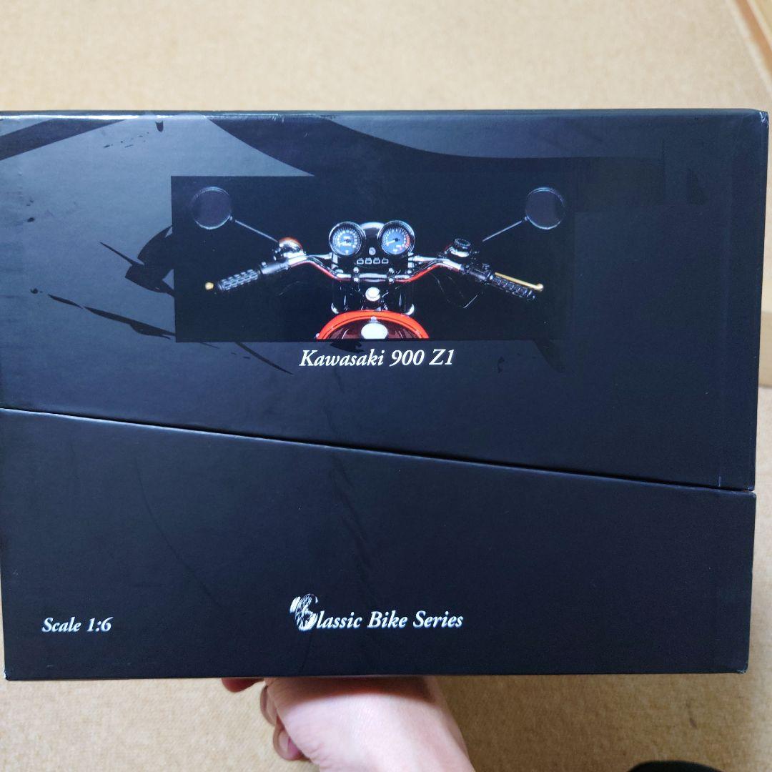 MINICHAMPS Kawasaki 900 Z1 1972 1/6 スケール