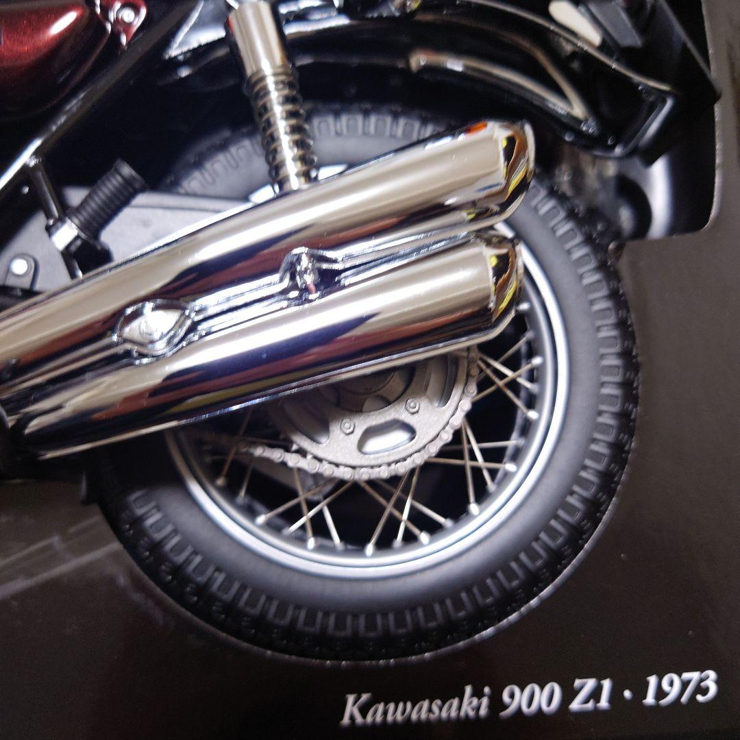 MINICHAMPS Kawasaki 900 Z1 1972 1/6 スケール