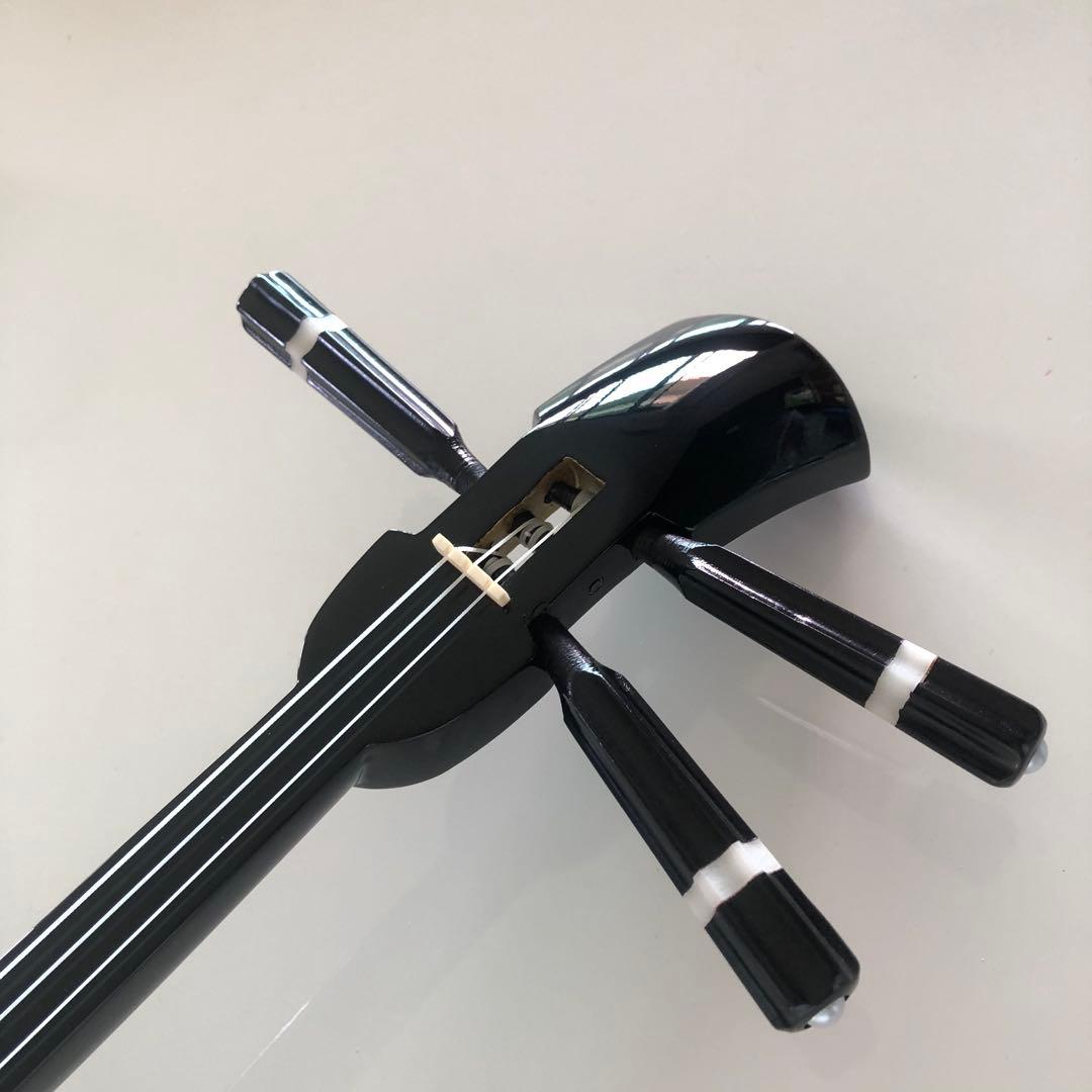 お花見にも！新品！ミニ三線！チューナー付き