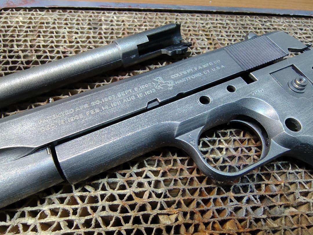 東京マルイ コルトガバメント M1911A1塗装ガスハンドガン(18歳以上)