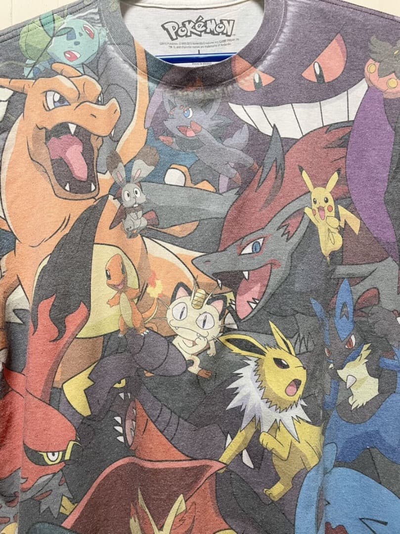 ポケモンPOKEMON全面プリントTシャツ 古着 Lアニメ、ゲーム、ニンテンドー