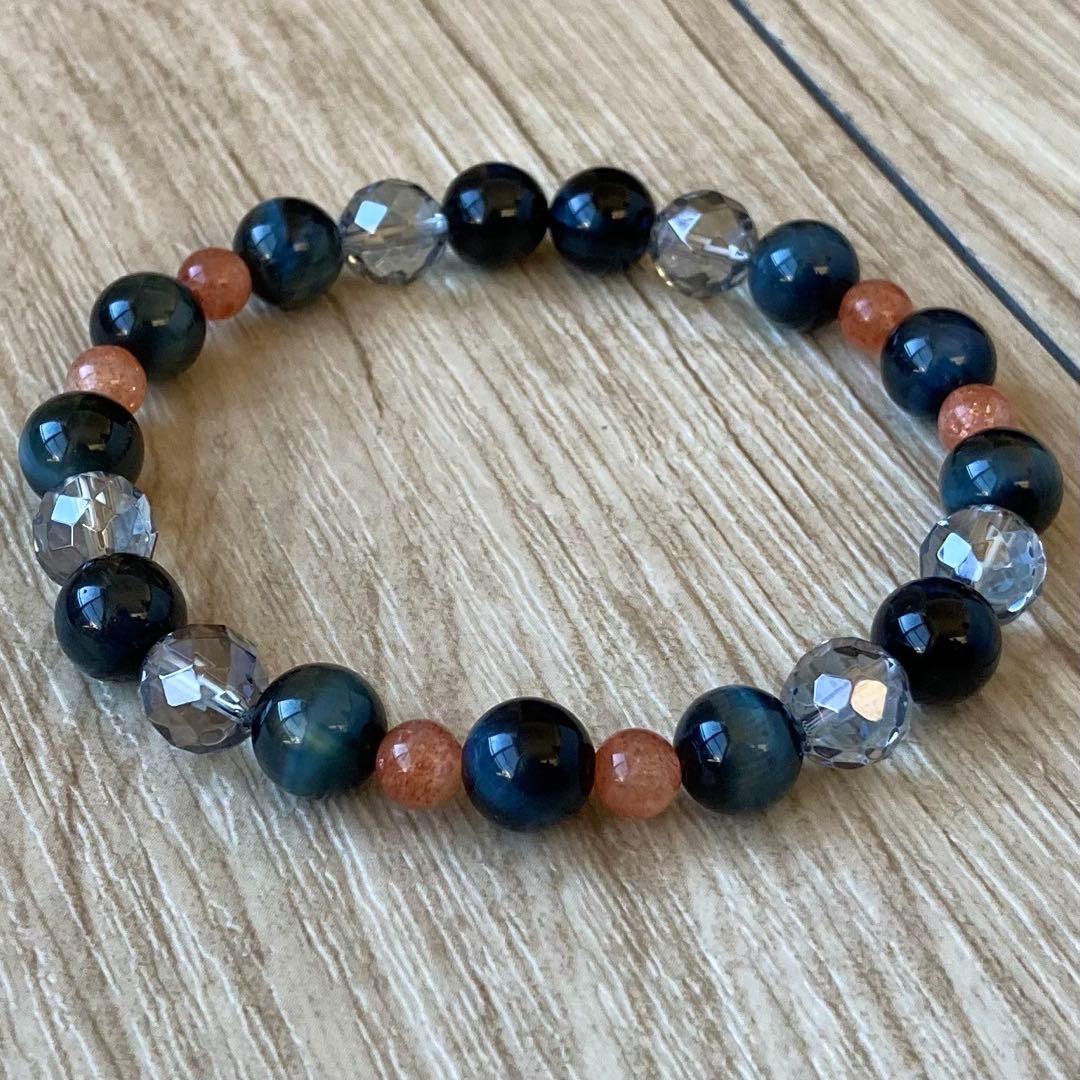 太陽に包まれ未来を見通すパワーストーンブレスレット/ブルータイガー・サンストーン