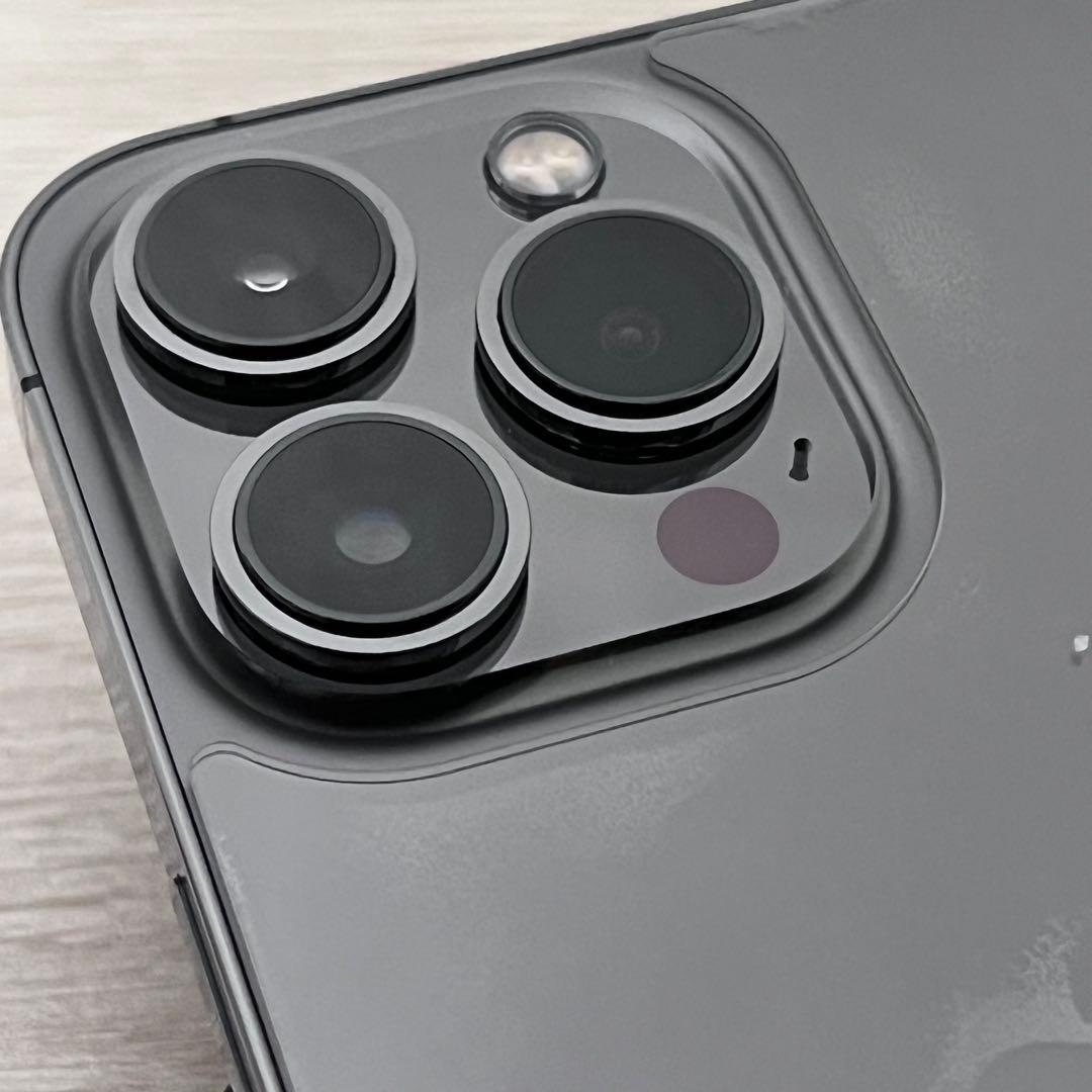 【極美品】iPhone 13 pro 1TB ゴールド simフリー‼️